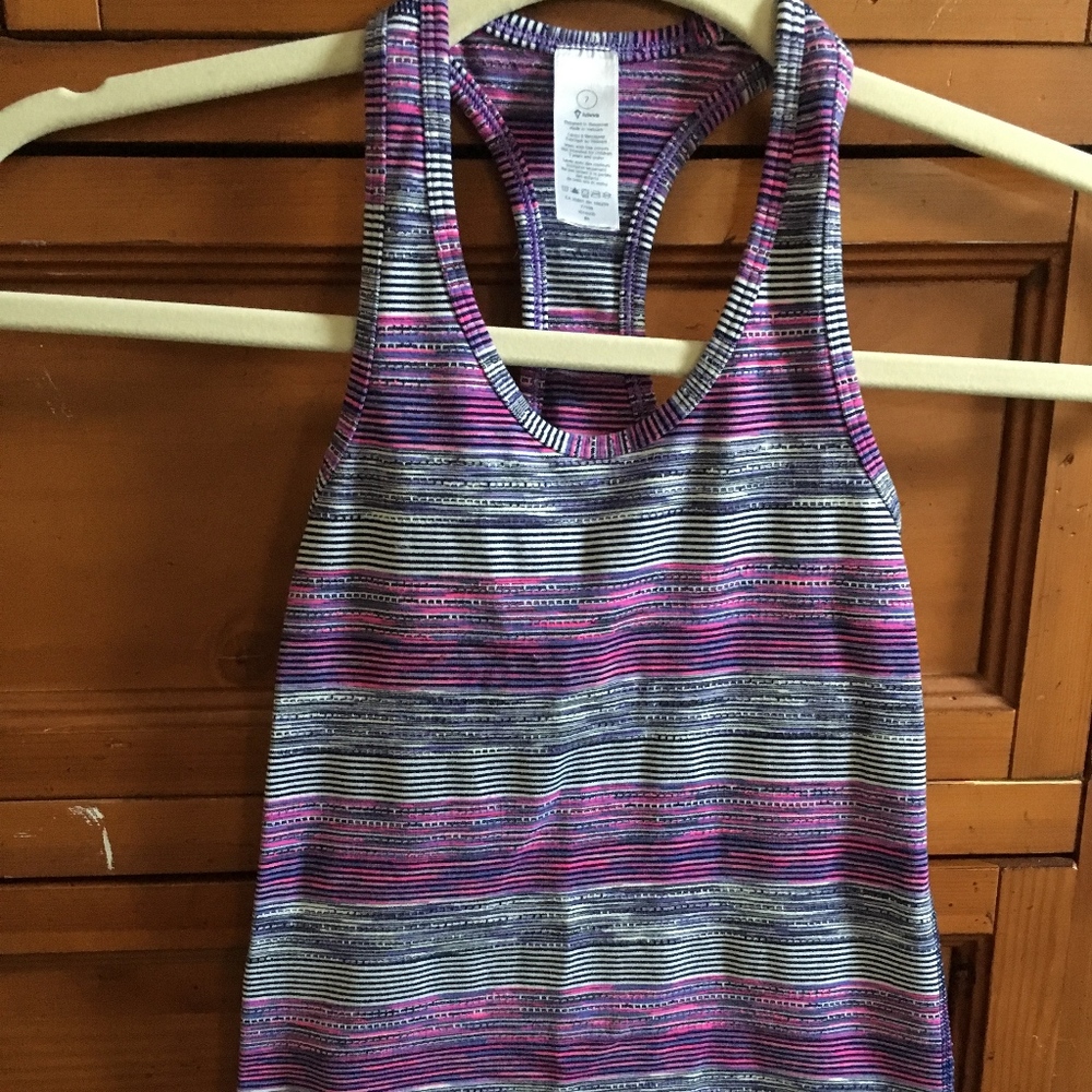 Ivivva Top